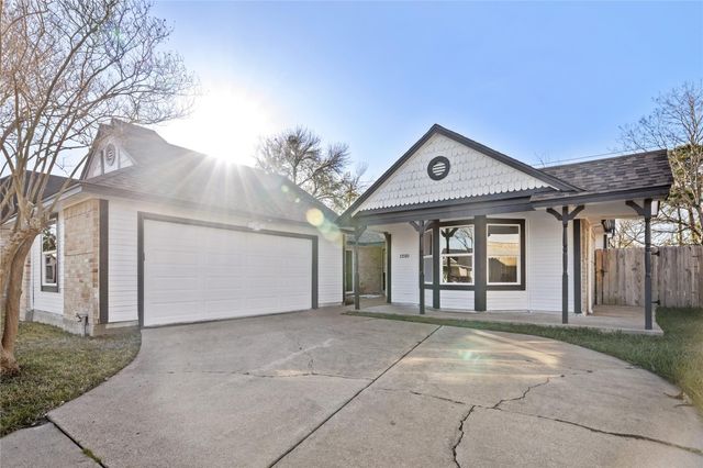 11510 Caesar Drive, Stafford, TX 77477