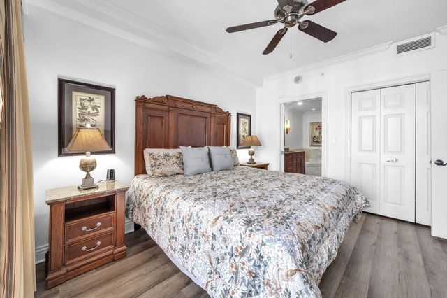 10 Harbor Boulevard W522, Destin, FL 32541