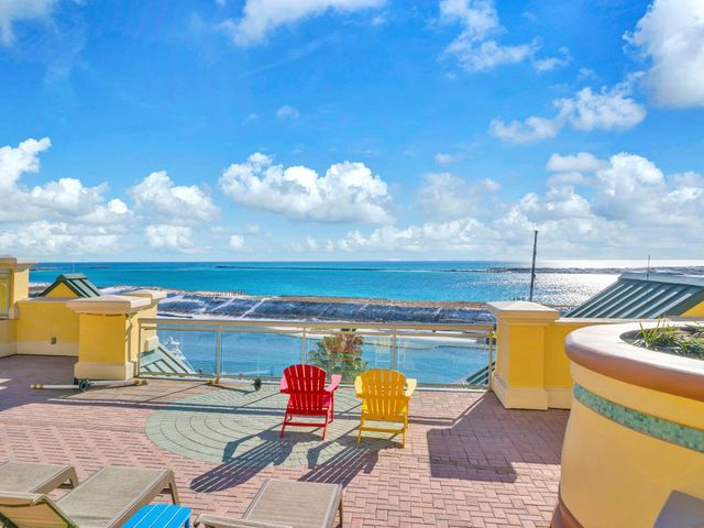 10 Harbor Boulevard W522, Destin, FL 32541