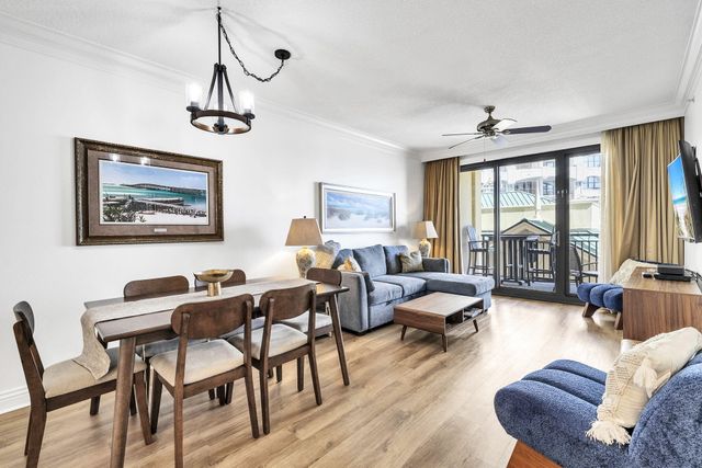 10 Harbor Boulevard W522, Destin, FL 32541