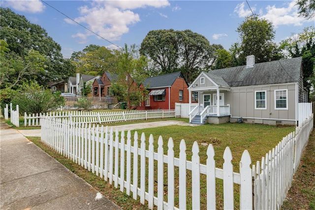 1012 Westmoor NW Drive, Atlanta, GA 30314