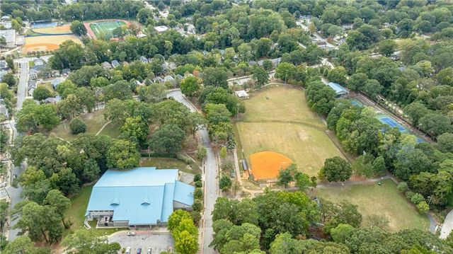 1012 Westmoor NW Drive, Atlanta, GA 30314