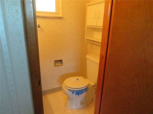 1185 Colgate Dr, Monroeville, PA 15146