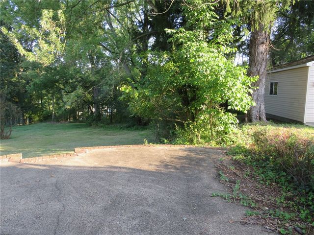 1185 Colgate Dr, Monroeville, PA 15146