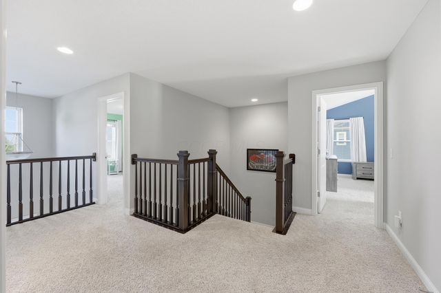 13328 White Cross Drive NW, Pickerington, OH 43147