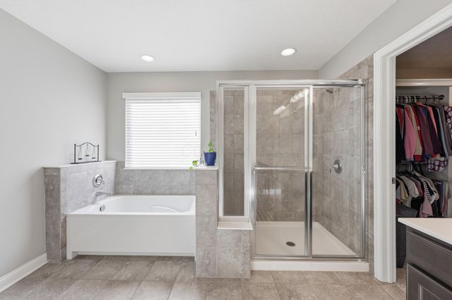 13328 White Cross Drive NW, Pickerington, OH 43147