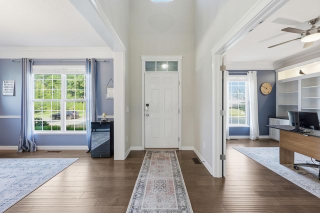 13328 White Cross Drive NW, Pickerington, OH 43147