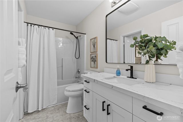 2723 84th Drive NE, Lake Stevens, WA 98258