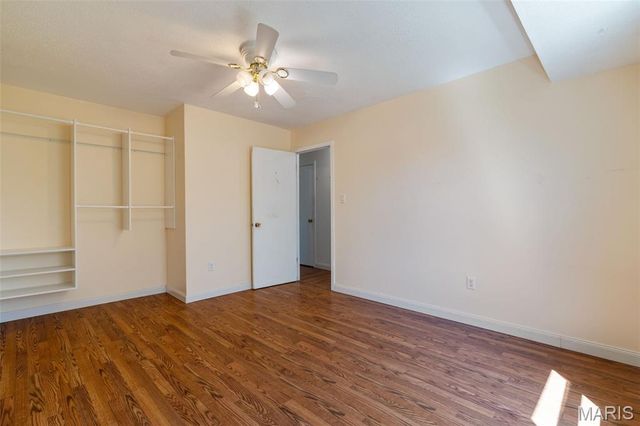 210 Vistaoak Court, Ballwin, MO 63021