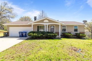 210 Vistaoak Court, Ballwin, MO 63021