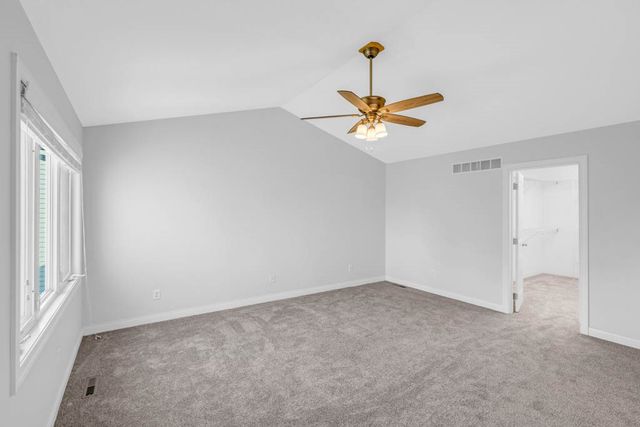 720 NE 42nd Street, Ankeny, IA 50021