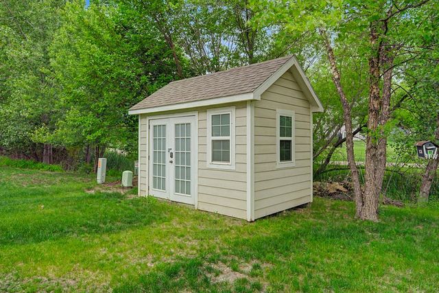 720 NE 42nd Street, Ankeny, IA 50021