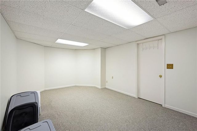 1810 NW Harbor Court, Blue Springs, MO 64015