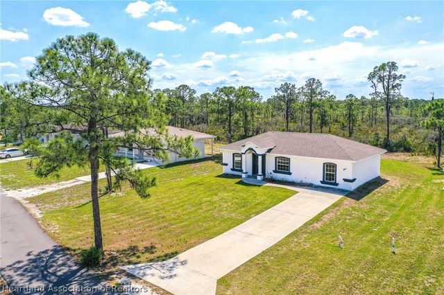 1411 Bittersweet Street, Lake Placid, FL 33852