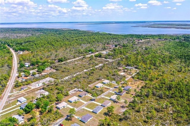 1411 Bittersweet Street, Lake Placid, FL 33852