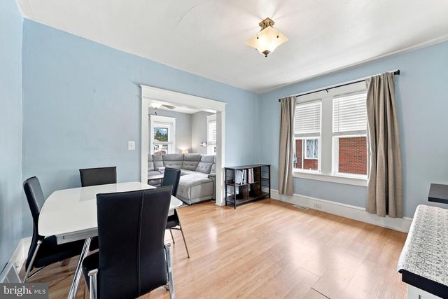 46 W BROAD ST, Gibbstown, NJ 08027
