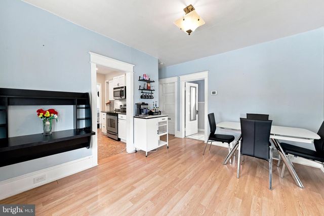 46 W BROAD ST, Gibbstown, NJ 08027