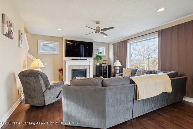 2740 Lupine Drive, Okemos, MI 48864