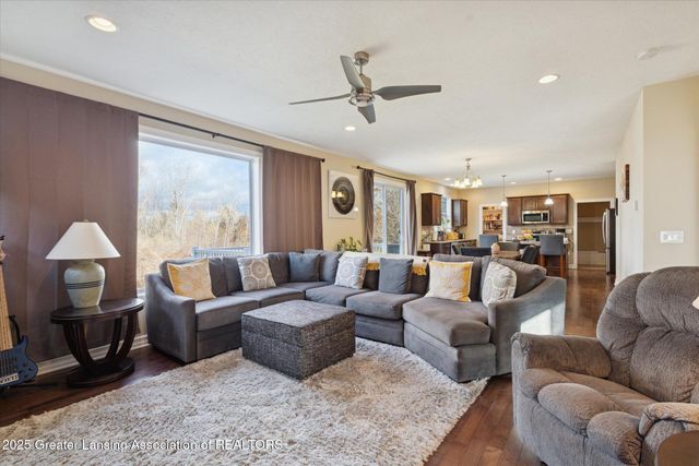 2740 Lupine Drive, Okemos, MI 48864