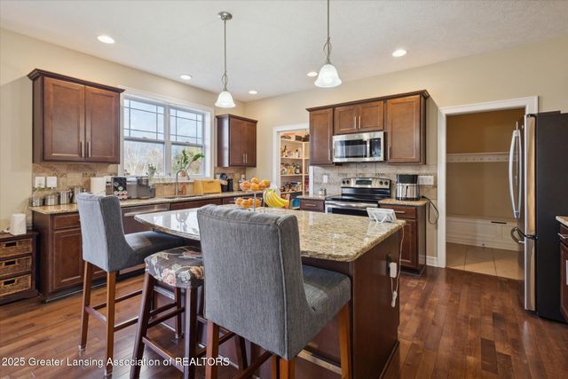 2740 Lupine Drive, Okemos, MI 48864