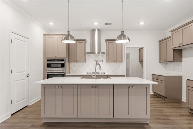 110 Lakeside Drive, Anderson, SC 29621