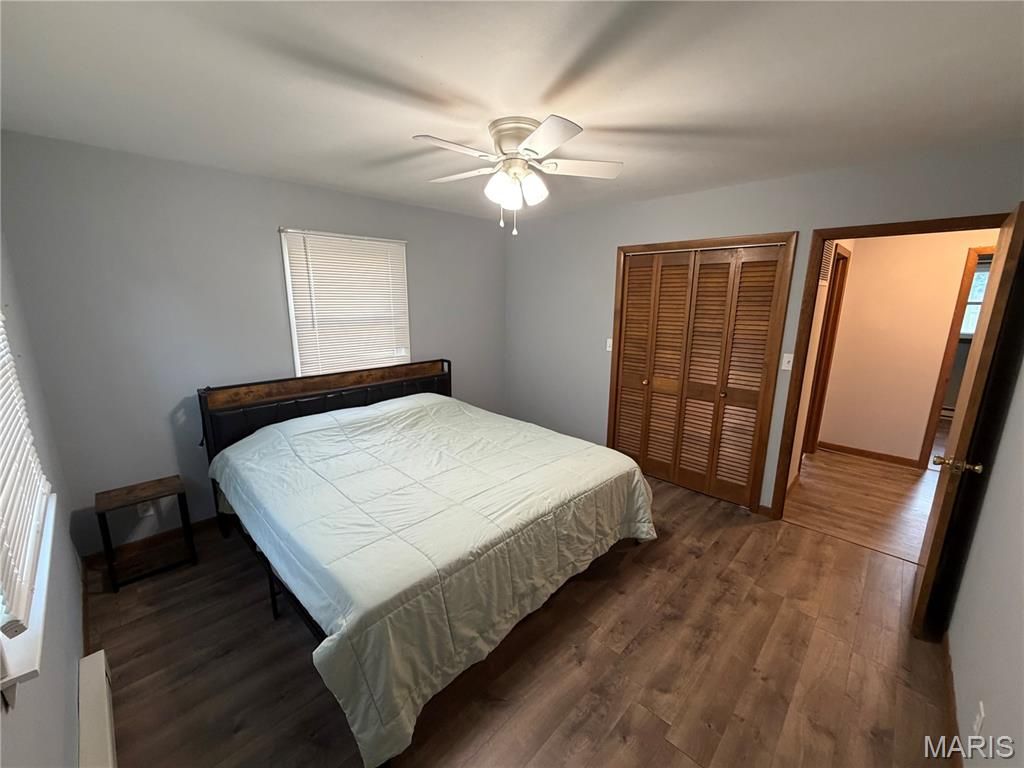 Image 25 of property listing at 423 E Fayette Street, Pittsfield, IL 62363