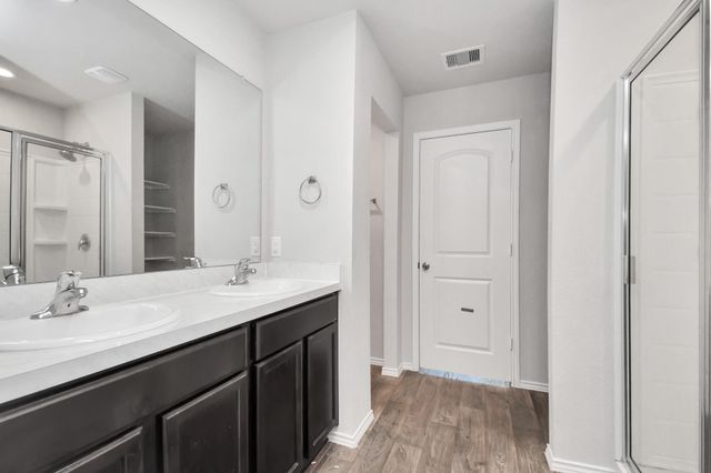 9830 Laurel Lake Lane, Conroe, TX 77384