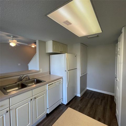621 WASHINGTON PALM LOOP, Davenport, FL 33897