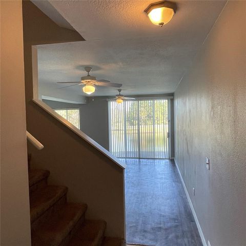 621 WASHINGTON PALM LOOP, Davenport, FL 33897