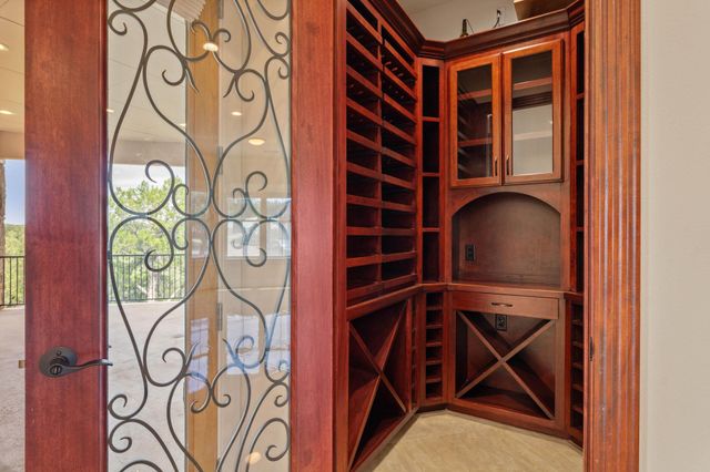 128 Carol CV, Spicewood, TX 78669