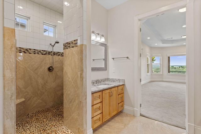 128 Carol CV, Spicewood, TX 78669