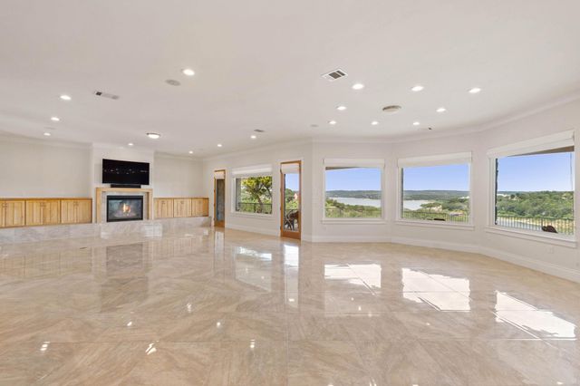 128 Carol CV, Spicewood, TX 78669