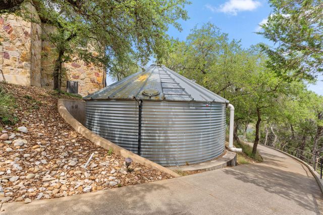 128 Carol CV, Spicewood, TX 78669