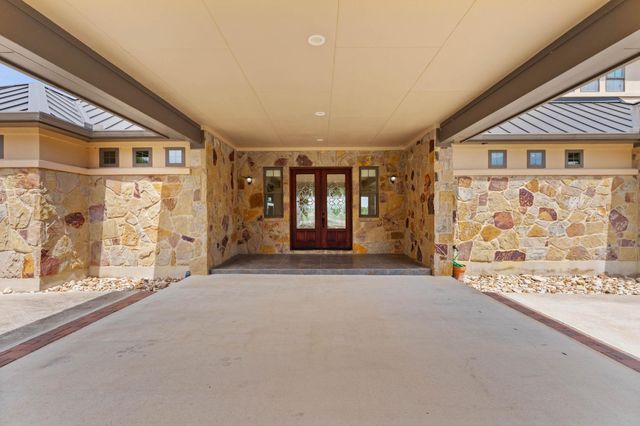 128 Carol CV, Spicewood, TX 78669