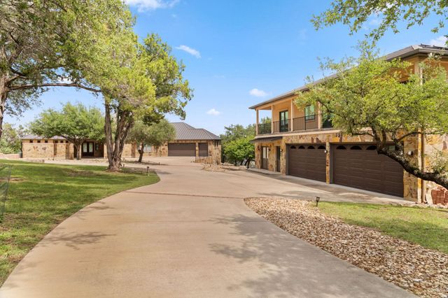 128 Carol CV, Spicewood, TX 78669