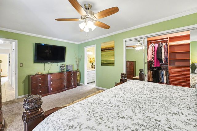 16371 Timberview Drive, Clinton Township, MI 48036