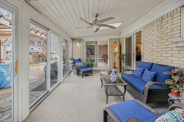 16371 Timberview Drive, Clinton Township, MI 48036