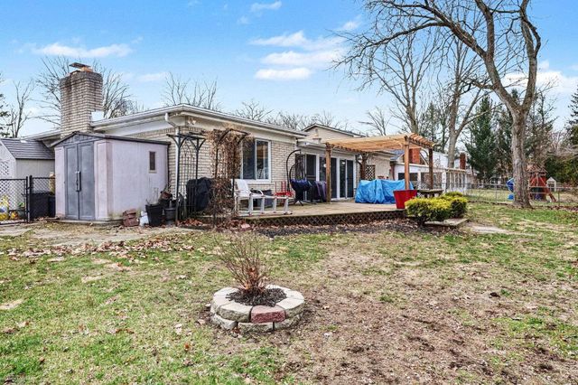 16371 Timberview Drive, Clinton Township, MI 48036