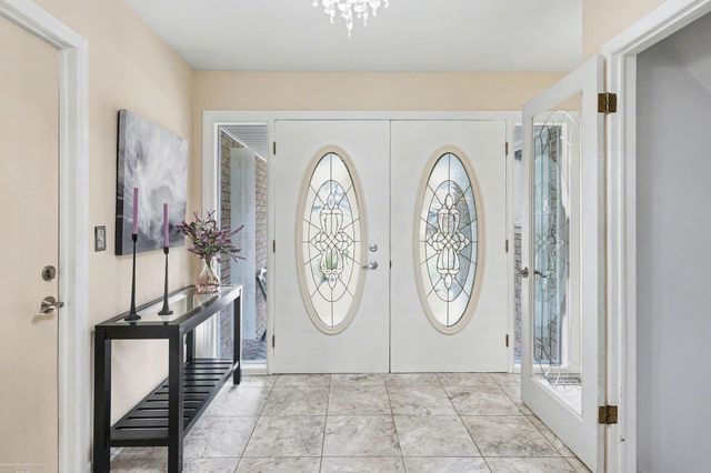 16371 Timberview Drive, Clinton Township, MI 48036