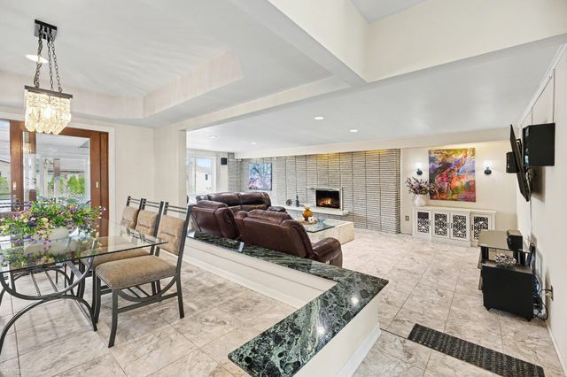 16371 Timberview Drive, Clinton Township, MI 48036