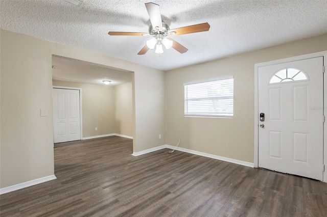 2115 E ELLICOTT STREET, Tampa, FL 33610