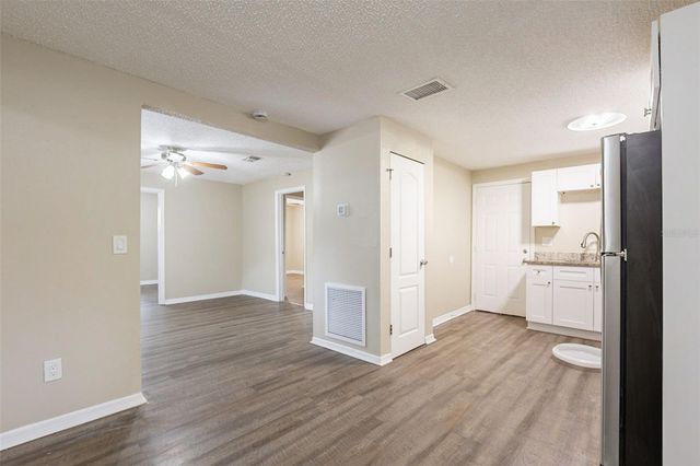 2115 E ELLICOTT STREET, Tampa, FL 33610