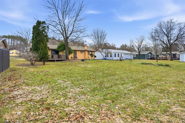 804 Roberts Street, Altoona, WI 54720