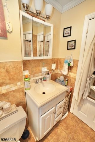 17 Garden Ave, Belleville Twp., NJ 07109