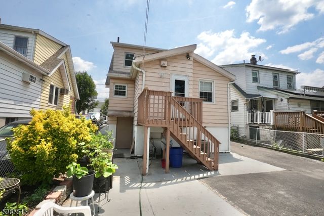 17 Garden Ave, Belleville Twp., NJ 07109