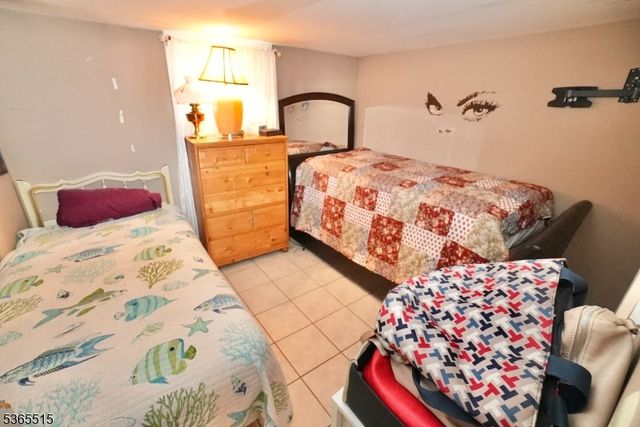 17 Garden Ave, Belleville Twp., NJ 07109