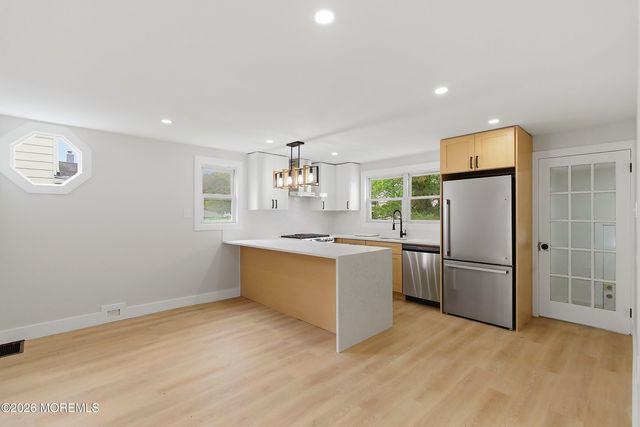 33 Morris Street, Burlington City, NJ 08016