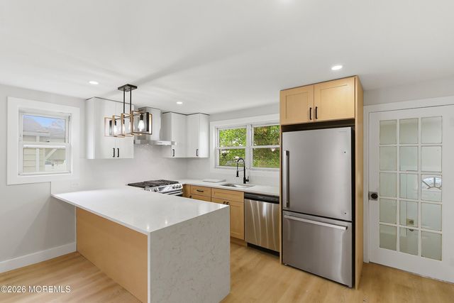 33 Morris Street, Burlington City, NJ 08016