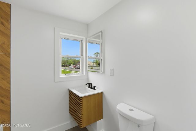 33 Morris Street, Burlington City, NJ 08016