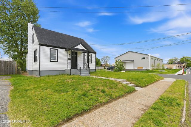 33 Morris Street, Burlington City, NJ 08016